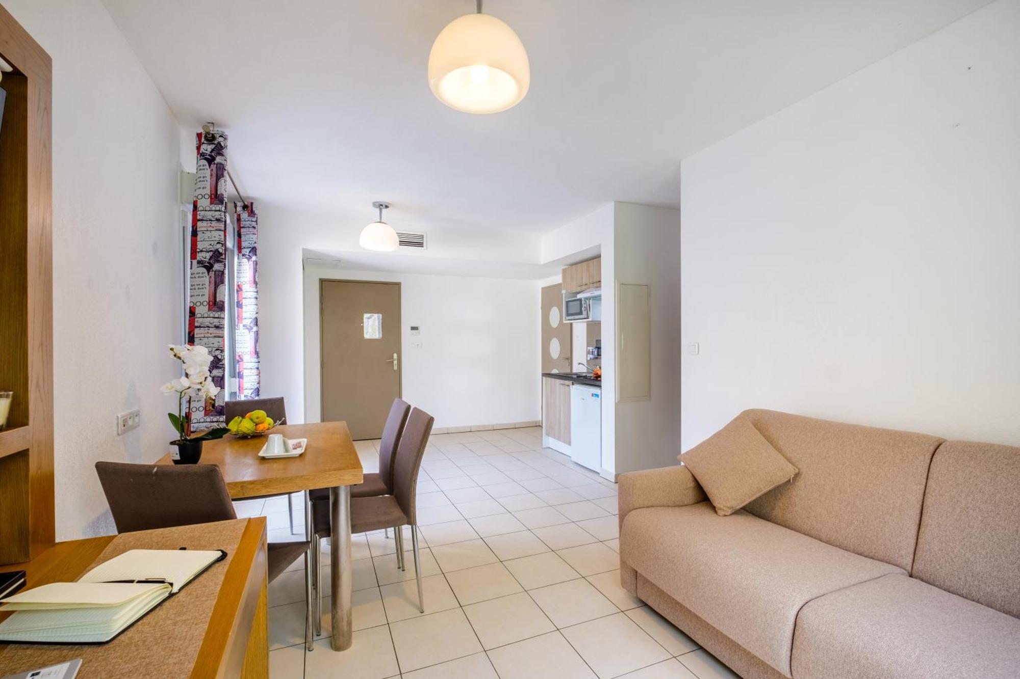 Comfort Aparthotel Antibes Le Maestria Kültér fotó